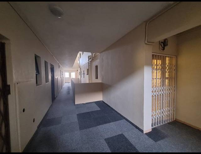 2 BEDROOM APARTMENT FOR SALE IN MANABA BEACH